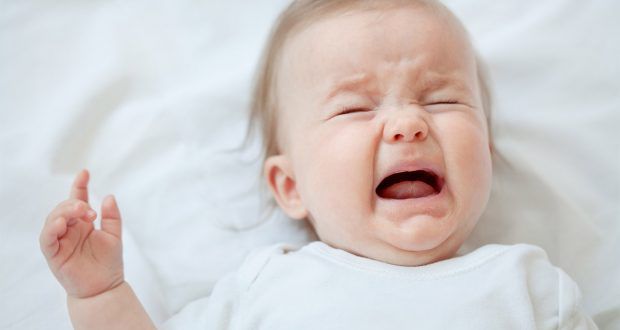 AM_b_sle_what-do-I-do-if-baby-cries-at-night_WP-620x330