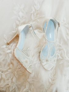 t-stra-wedding-shoes-bella-belle